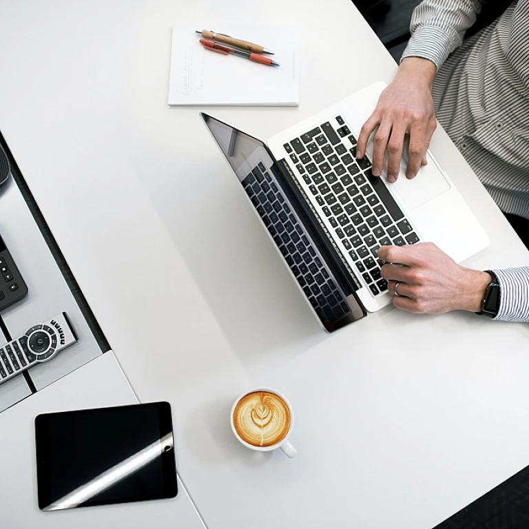 Navigating the Path to Becoming a Talent Sourcer